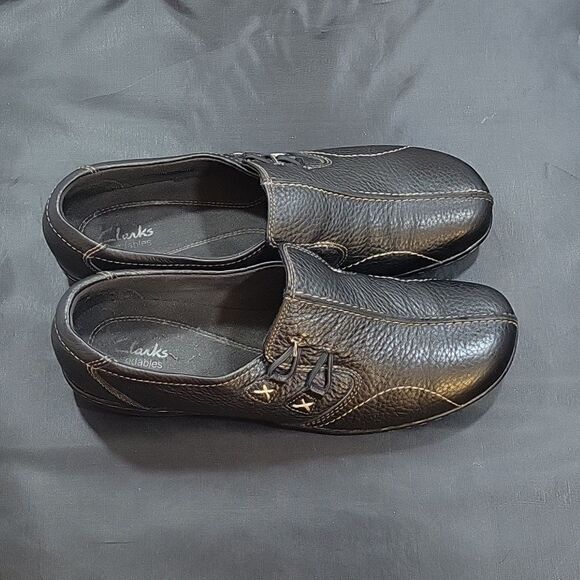 CLARKS COLLECTION ROUND TOE SLIP-ON WOMEN"S FLAT SHOE - Picture 10 of 15